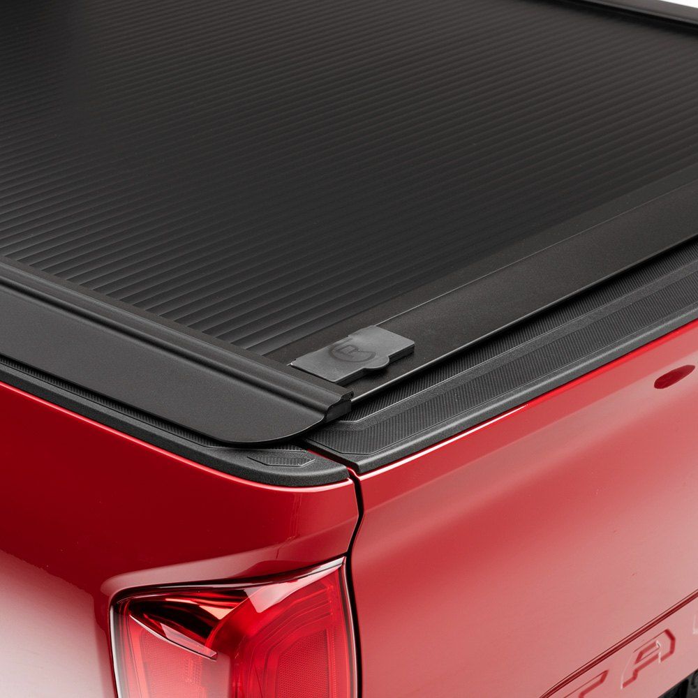 Retrax® • 60482 • RetraxONE MX • Hard Retractable Manual Tonneau Cover • Chevrolet Silverado 1500 LTD 2023