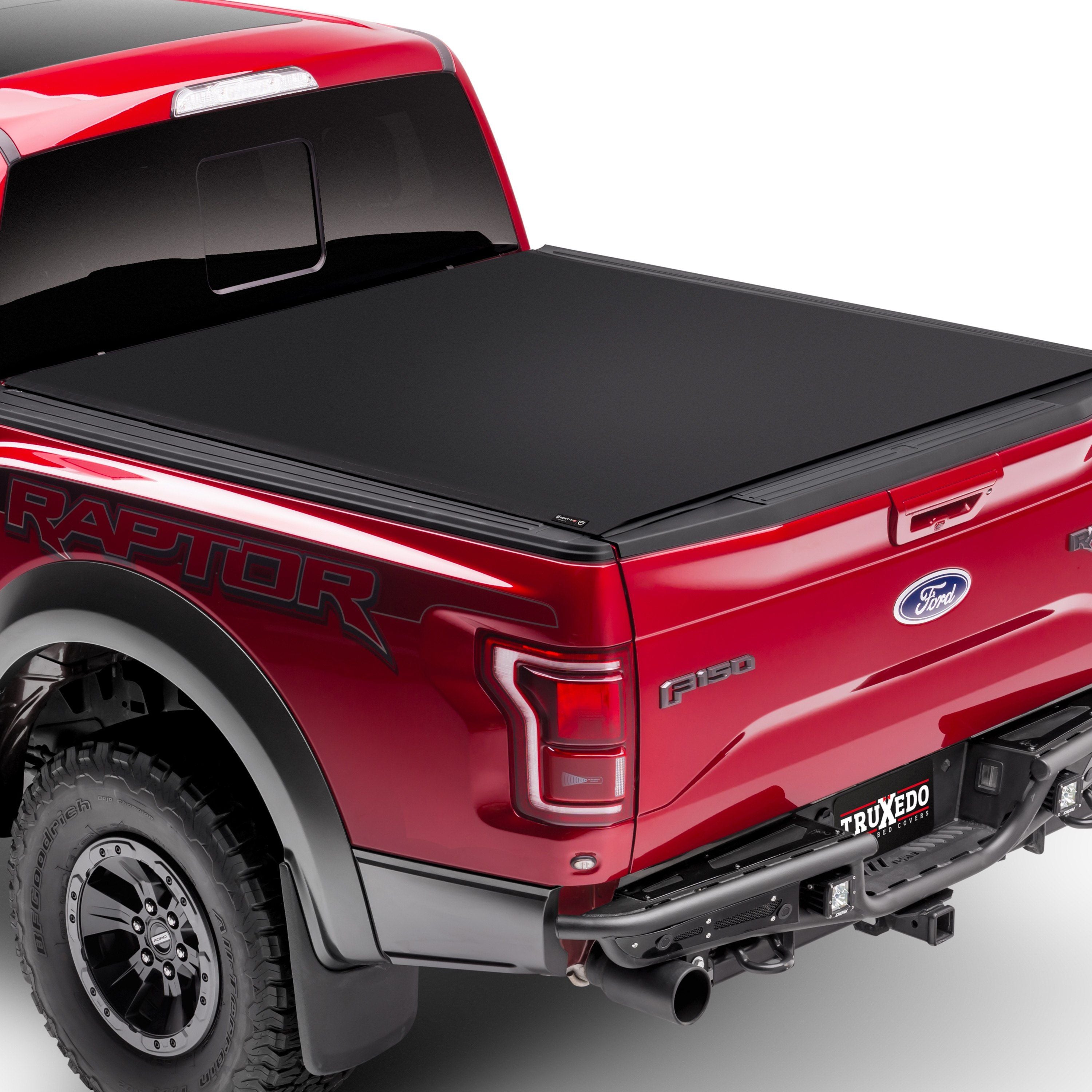 Truxedo® • 1572616 • Sentry CT® • Hard Roll Up Tonneau Cover • Chevrolet Silverado 1500 19-23