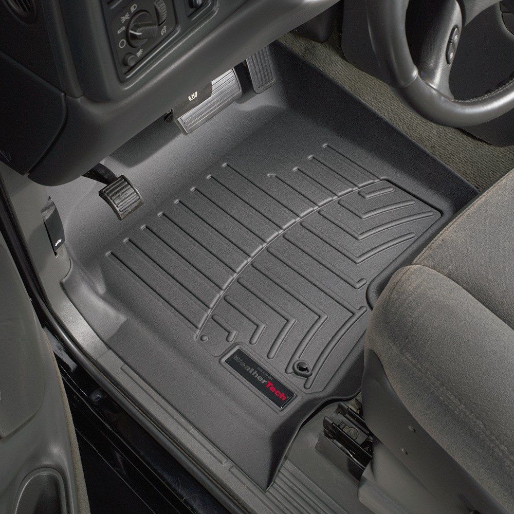 Weathertech® • 440031 • FloorLiner • Molded Floor Liners • Black • First Row • Chevy Silverado / GMC Sierra 1500/2500 99-07, 3500 01-07, Suburban/Tahoe/Yukon 00-06 / Cadillac Escalade 02-06